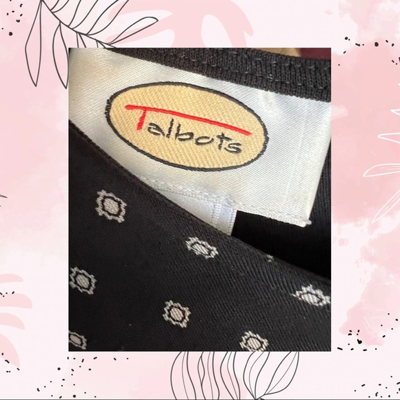 DISTINGUISHED DOLL - Picture 3 of 9